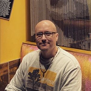 Meet your Posher, Mark